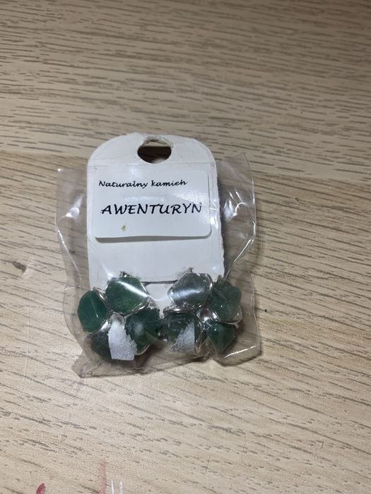 Kolczyki wykonane awenturyn