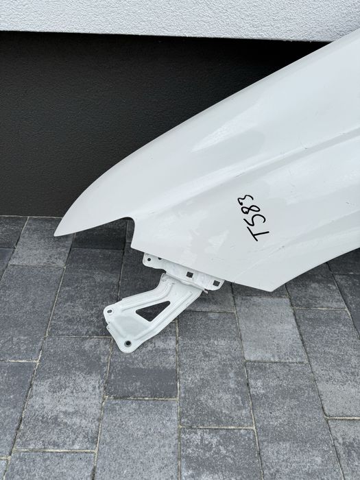 Крило ліве Оутлендер 3 Mitsubishi Outlander 3