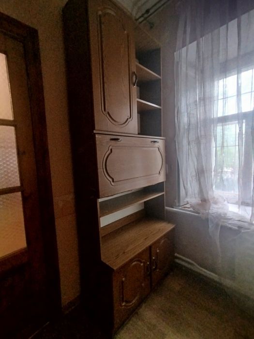 Диван.                 .
