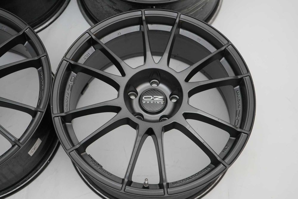 Alufelgi Felgi OZ Racing Ultraleggera 5x120 R19 BMW