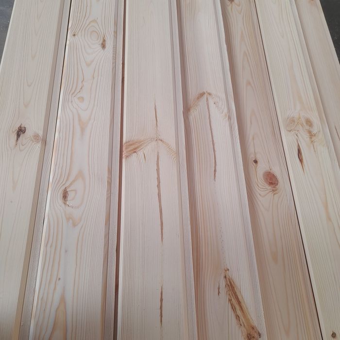 Deska elewacyjna sosna  22mm, pióro wpust, Podbitka