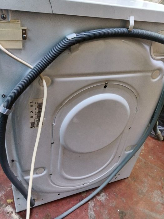 Стиральная машина Ariston