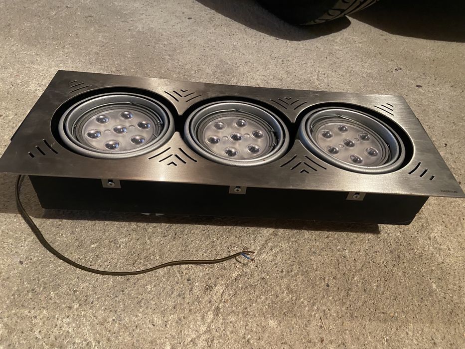 Vendo Projetor de encaixe Teto NEGOCIAVEL ‼️‼️