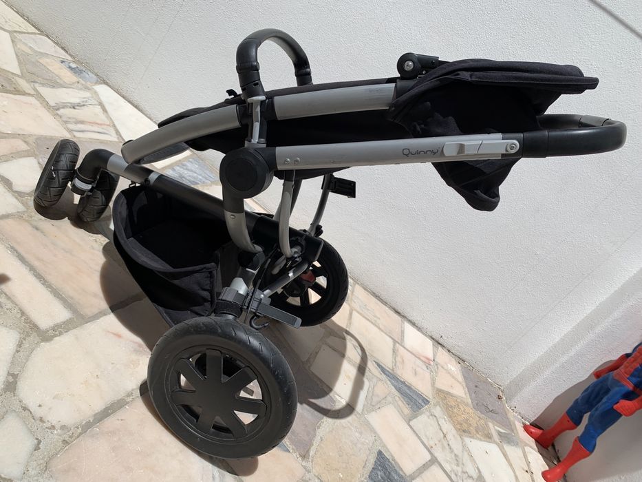 Cadeira e skate para carro bebé Quinny Buzz Xtra