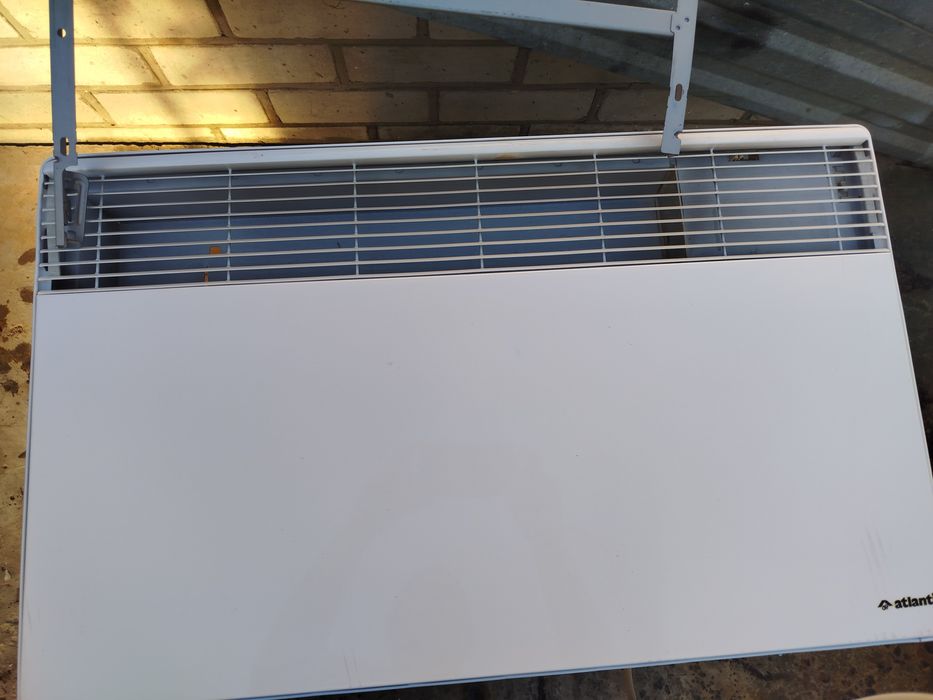 Конвектор- обігрівач з термостатом