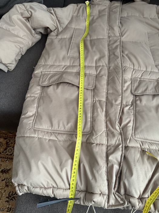 Bezowy  puchowy. plaszcz H&M roz M