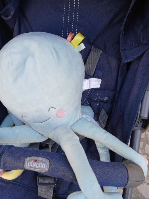 Carrinho Chicco Lite Way, modelo Denim.Carrinho bengala muito prático.