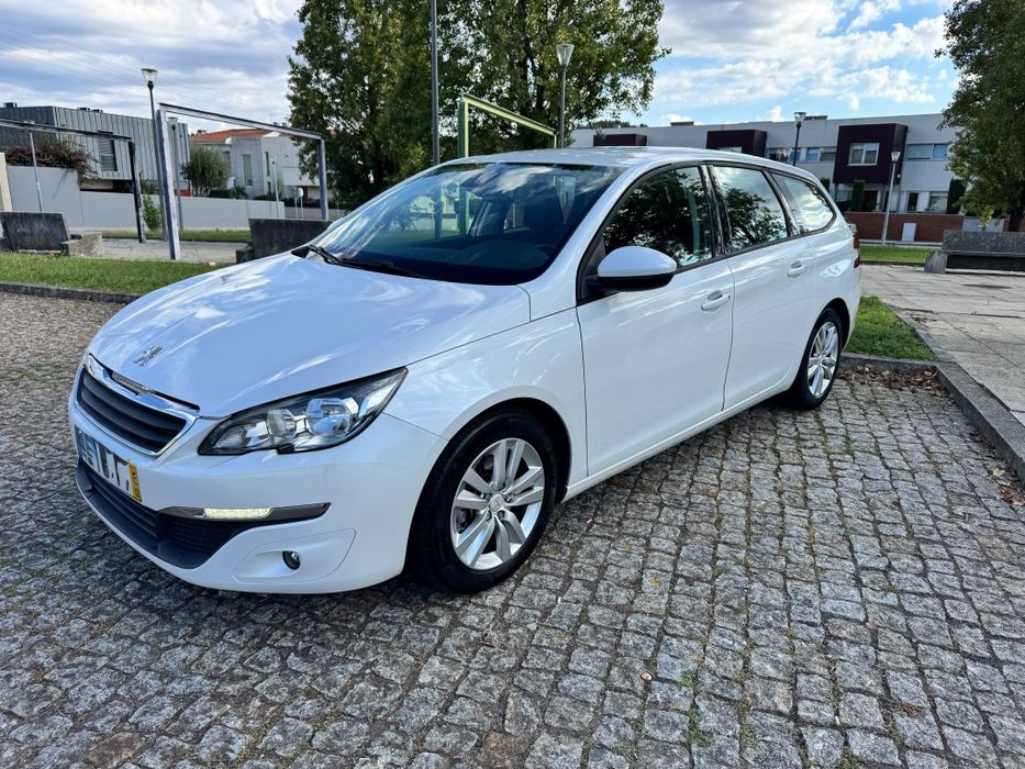 Peugeot 308 SW 1.6 bluehdi — photo 2