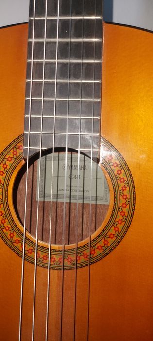 Nova YAMAHA — C40 — Made in Indonesia  + acessórios