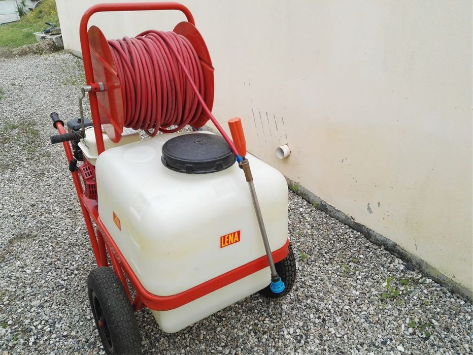 Máquina de pulverizar de carrinho