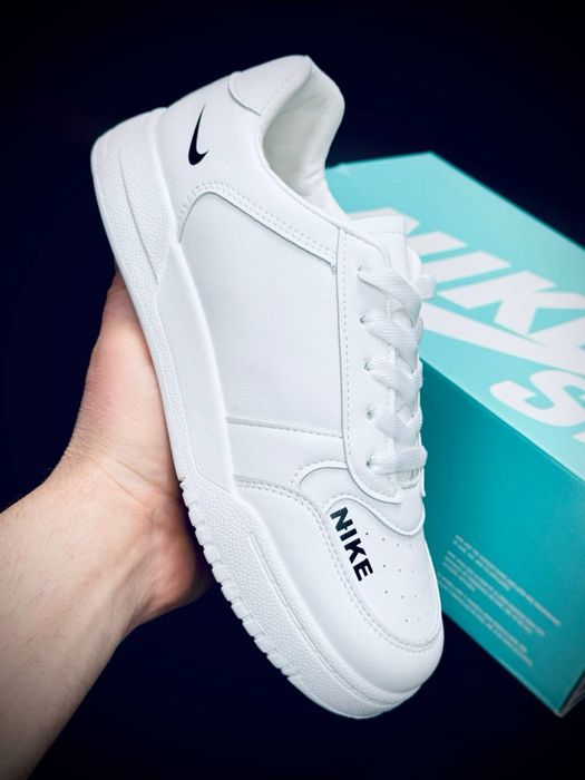 Белые женские кеды nike кросовки nike кожаные на весну лето найк кеды