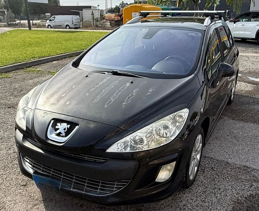 Peugeot 308 SW foto 2