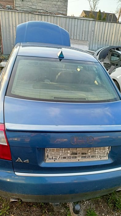 Audi A4-B6 sedan szyba tylna