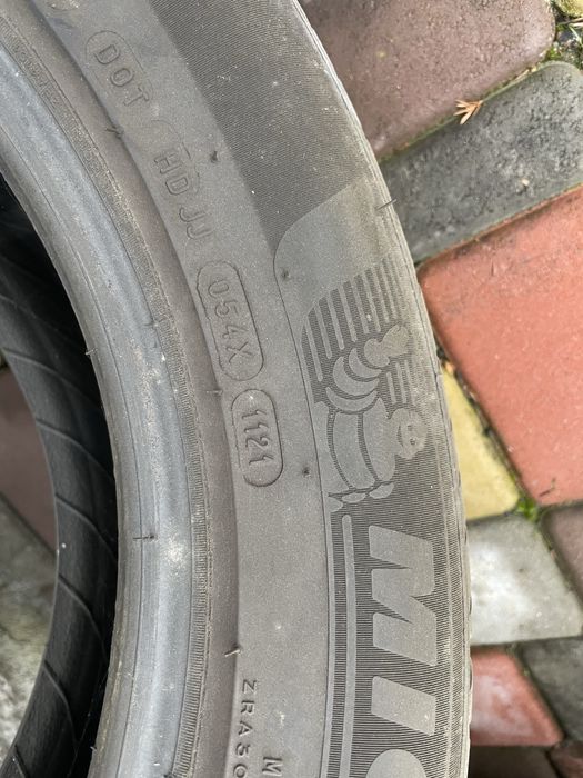 Гарна літня гума Michelin primacy 4 235/55 R17