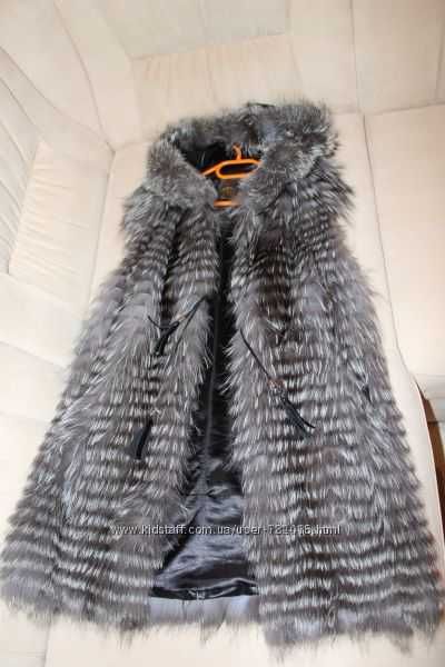 Жилетка з чорнобурки, натуральне хутро