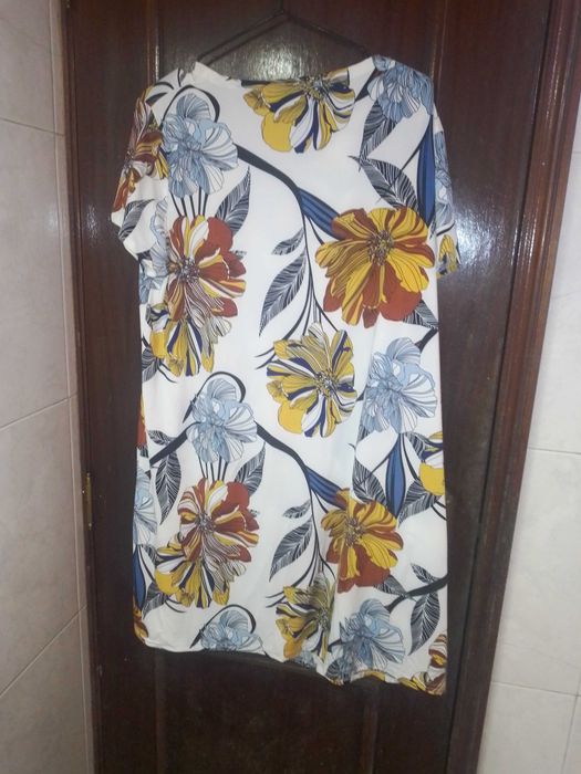 Vestido florido tamanho L/XL