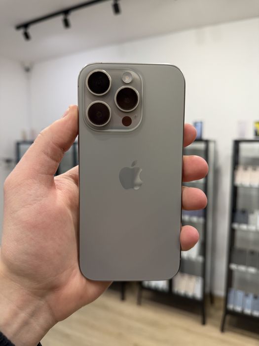 Telefon iPhone 15 PRO 256GB Szary Apple Gwarancja iTrade