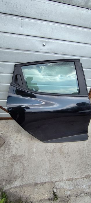 Renault Clio 4 generacji lV TEGNE drzwi tył lewe prawe
