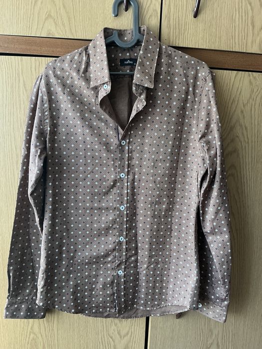 Zamienię ekegancką kuszulę męską rozm. M