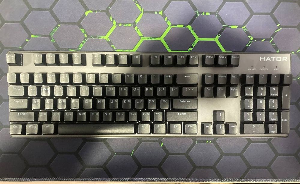 Механічна клавіатура Hator STARFAL. RGB