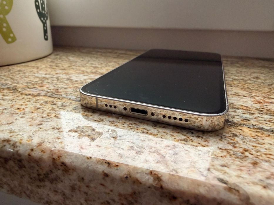 IPHONE 12 PRO silver