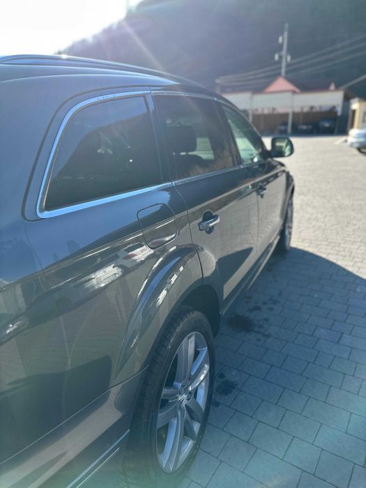 Audi Q7 2013 року Premium plus