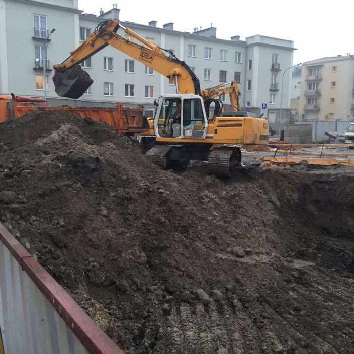 ODŚNIEŻANIE usł. koparką - koparko ładowarką.Transport materiałów syp