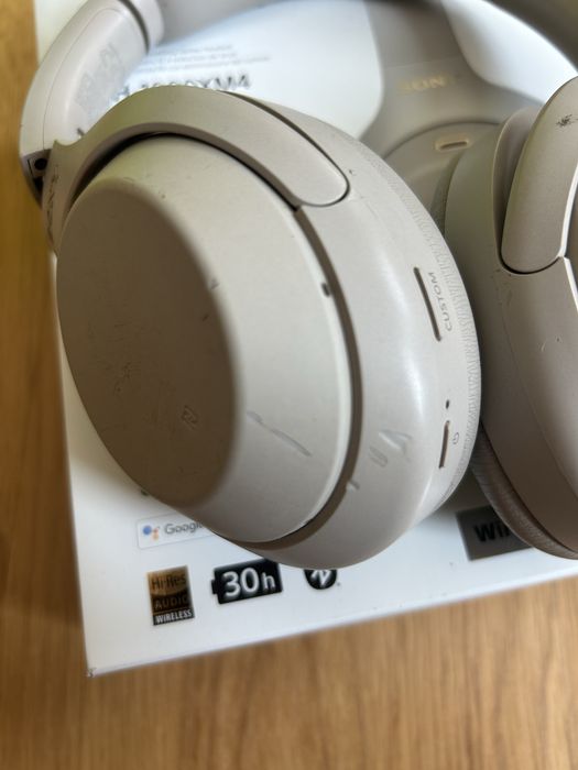 Sluchawki nauszne SONY WH-1000XM4