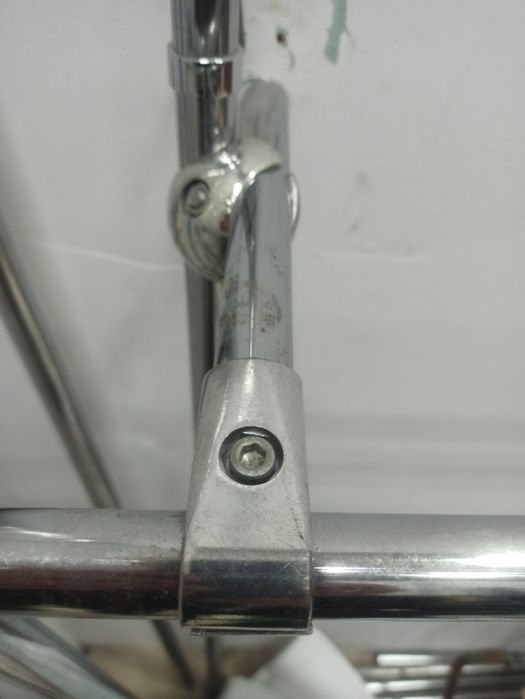 Трубы хромированные крепеж для труб