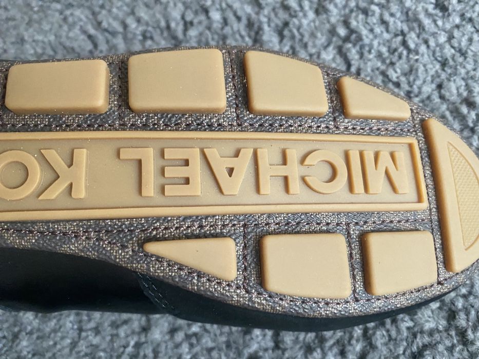 Sapatilhas Michael Kors - Novas - Tam. 38,5