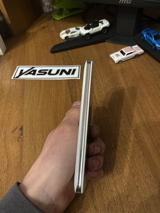 Телефон Huawei Y6 pro