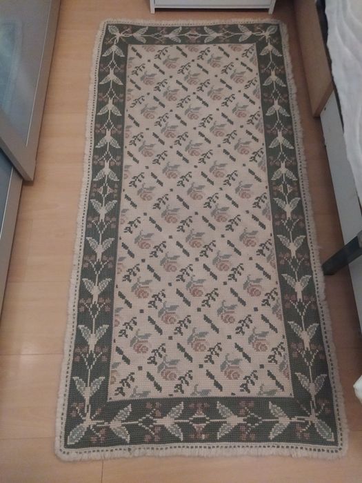 Novo preço nao perca a oportunidafe Vendo tapete arraiolos como novo