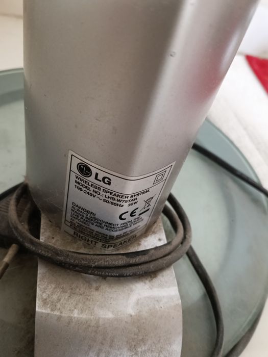 Sistema de som LG 3 colunas agudos e 1 Bass