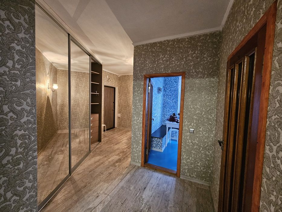 Сдам 1 ком квартиру с Ремонтом на Бочарова- в доме есть Генератор !