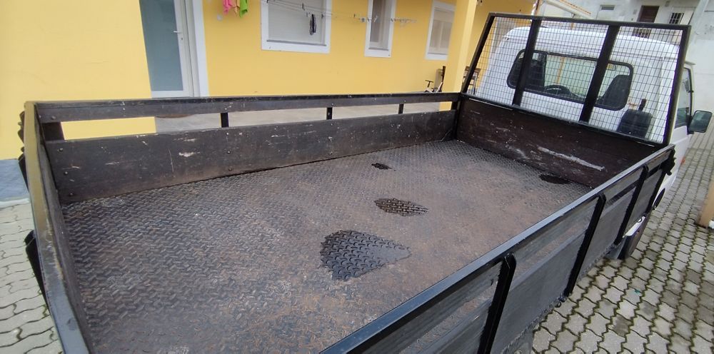 Hyundai H100 caixa aberta