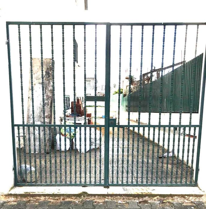 Grades em Ferro: Portão Grande, Pequeno e Vedação Muro