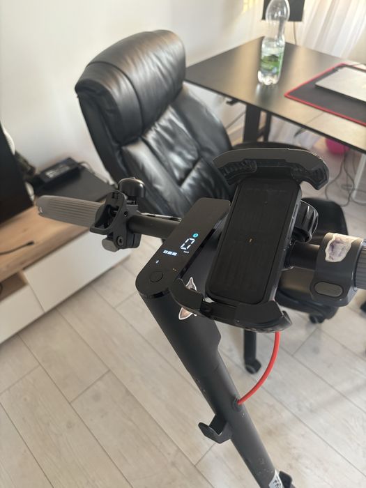 Hulajnoga elektryczna XIAOMI Scooter 5 pro 60km 350W 10" Czarny
