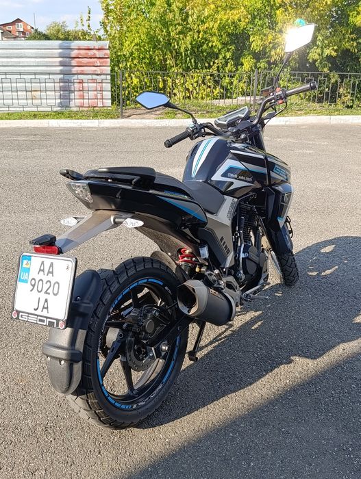продам мотоцикл Geon cr6s 250