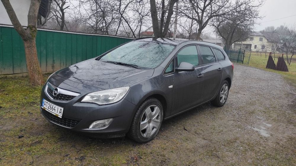 Opel Astra J Sport Tourer