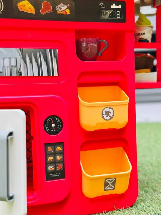 Дитяча ігрова кухня