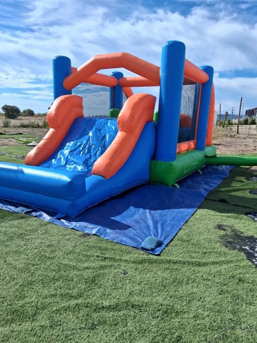 Insufláveis para festas em pvc