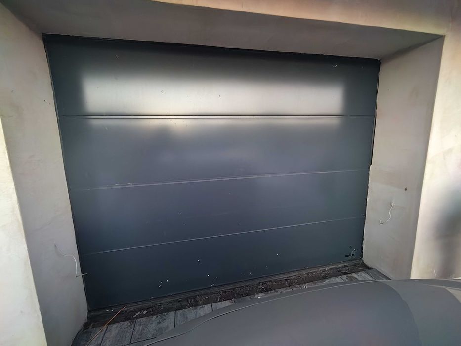 Brama garażowa Wiśniowski Antracyt około 2710 x 2080 mm