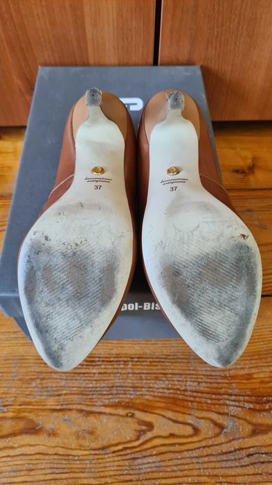 Buty na obcasie - Conhpol Bis