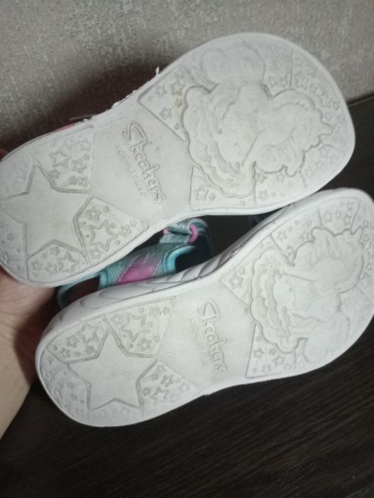Босоніжки Sketchers 31