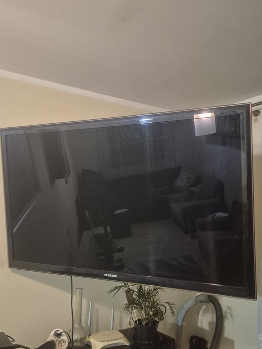 Tv Samsung UE46D5500
