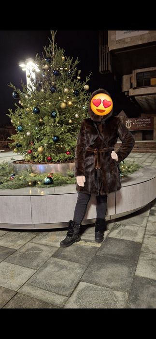 Продам шубу норка 44-46, коричневая