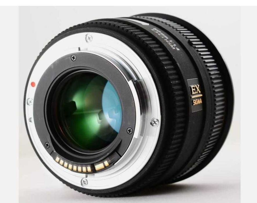 SIGMA EX DG 50mm f/1.4 HSM for Canon (Full Frame or APS-C)64564135916546123