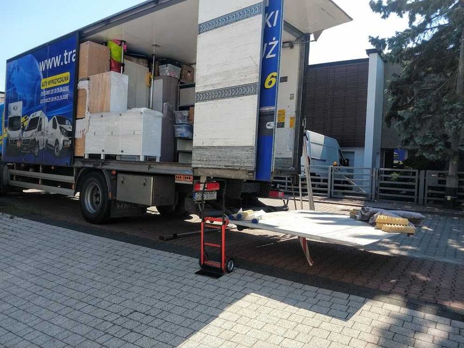 Bartman Przeprowadzki Transport Bagażówki z windą WYNAJEM AUT od 15lat