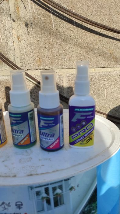 Продам  одним лотом