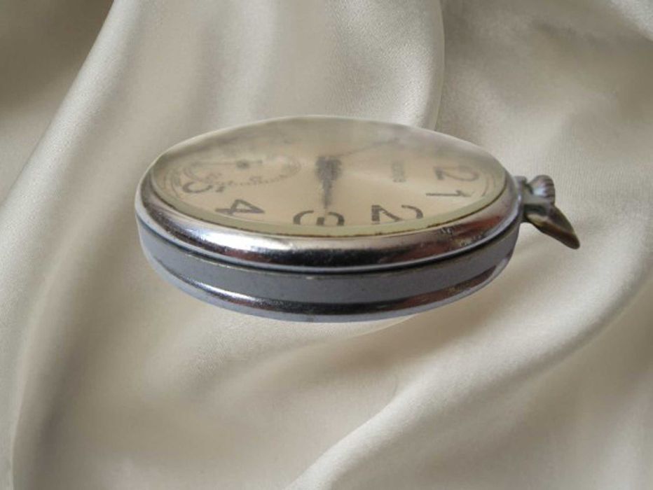 Zegarek kieszonkowy Mołnia w odkrytej kopercie Stan bardzo dobry